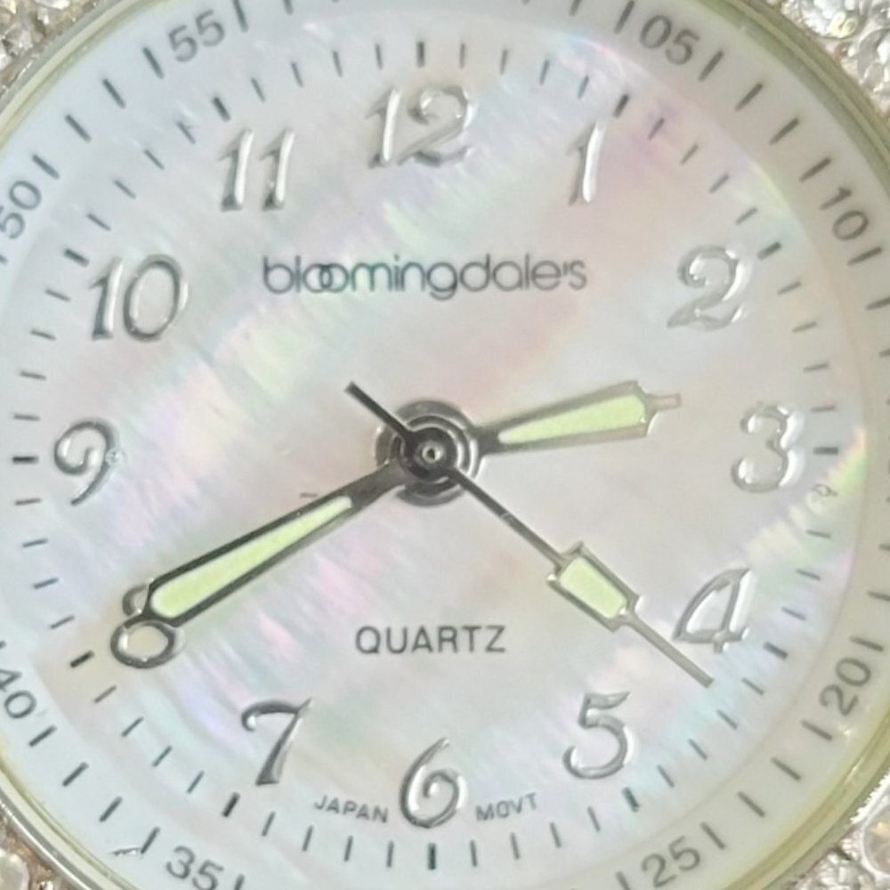 Bloomingdales Watch W Red Leather Band - Picture 2 of 8
